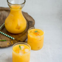 Mango Turmeric Smoothie- Easy Baby Meals-www.easybabymeals.com